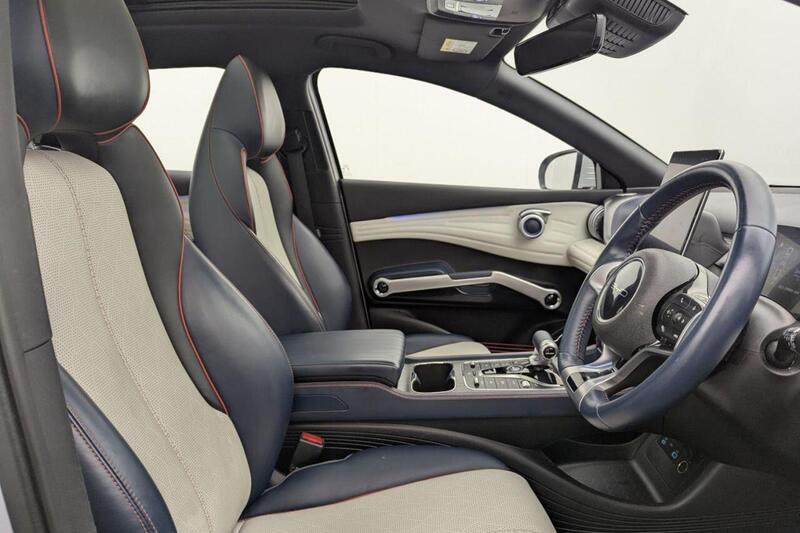 Byd Atto 3 view 3