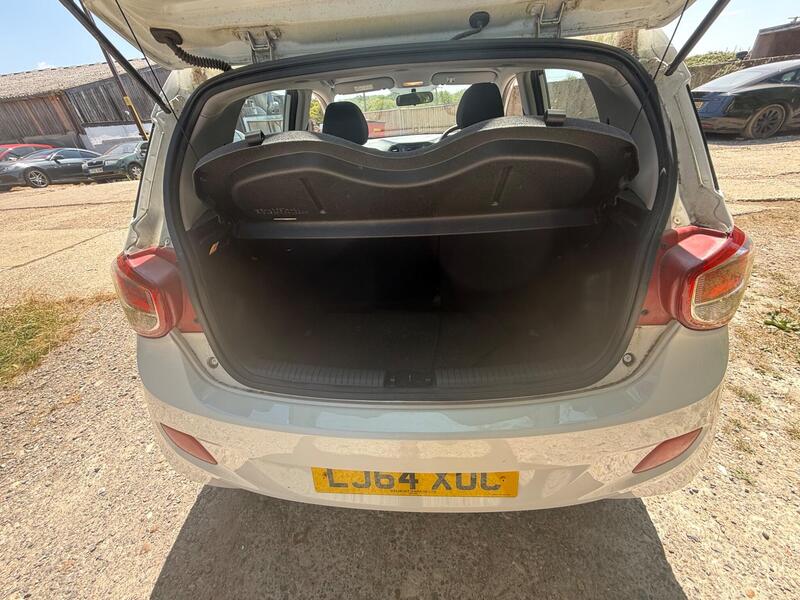 2014 Hyundai i10 — photo 9