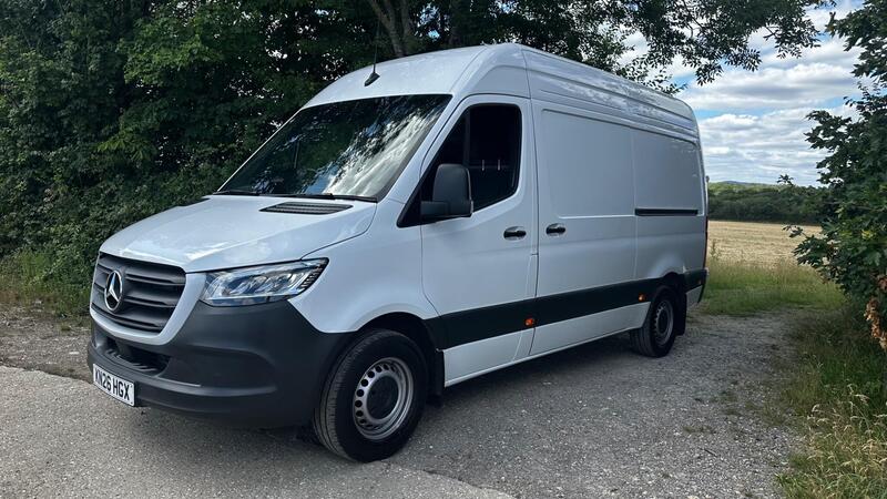 2026 Mercedes-Benz Sprinter — photo 3