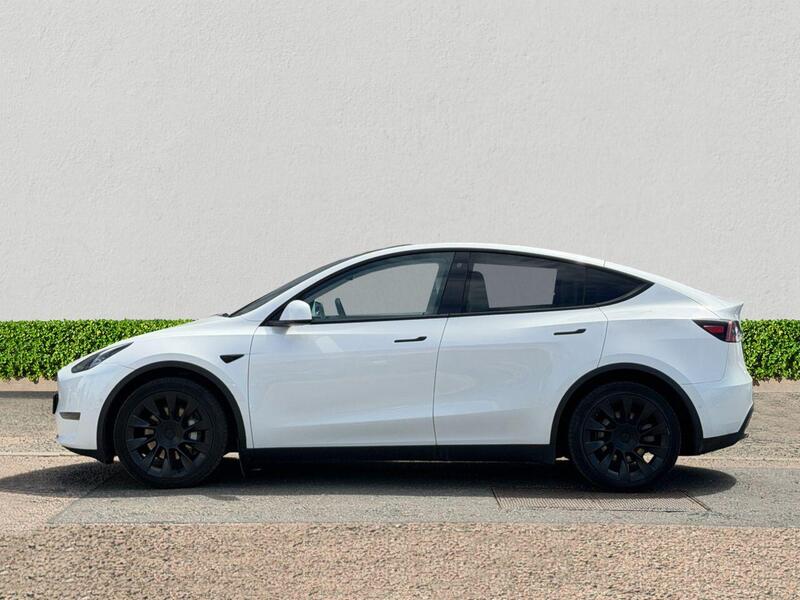Tesla Model Y view 5