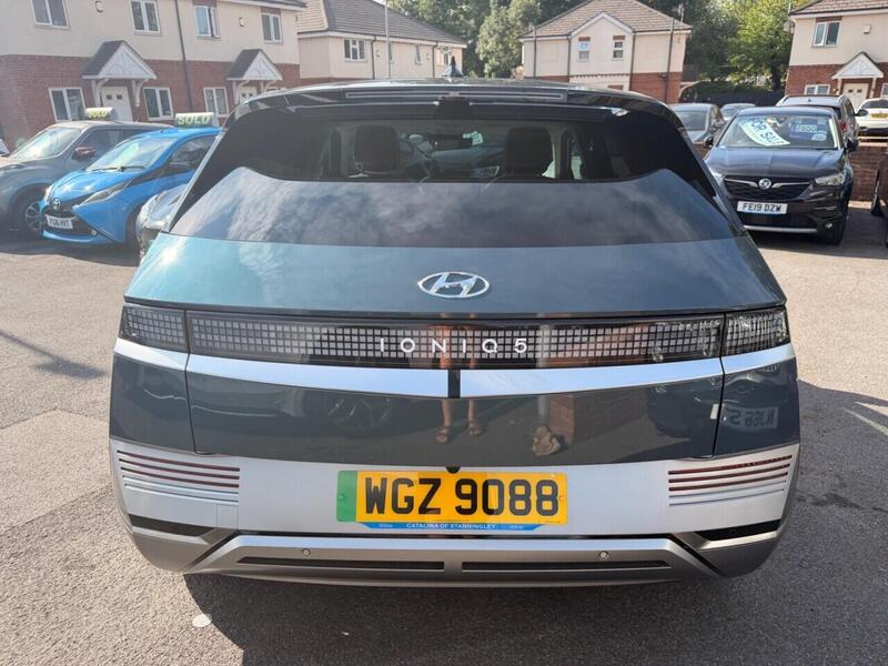 Hyundai Ioniq 5 view 6