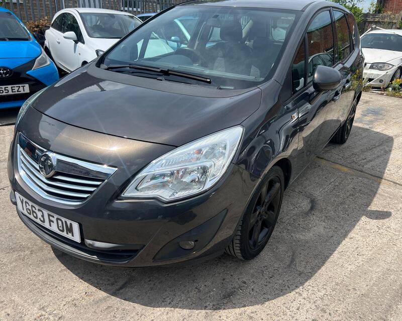 Vauxhall Meriva view 3
