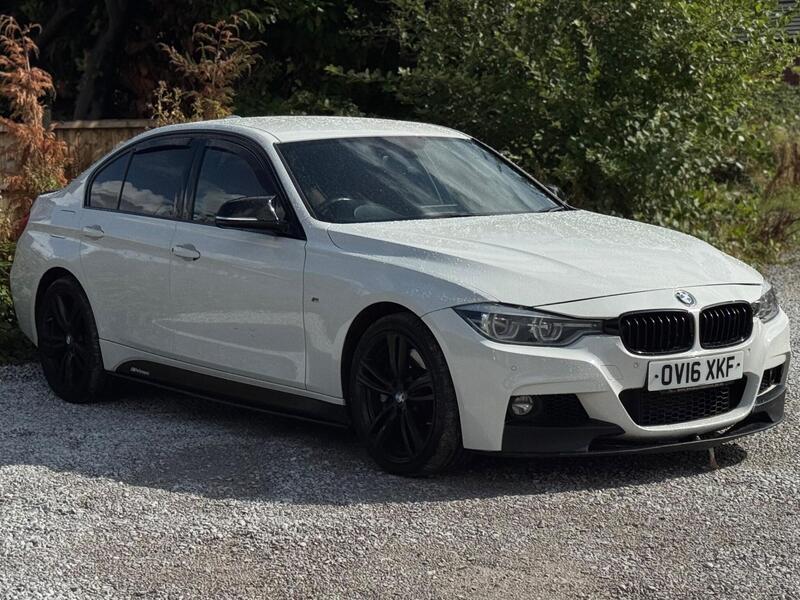BMW 3 Series view 3