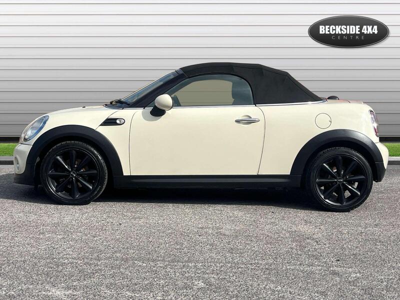 Mini Cooper view 5