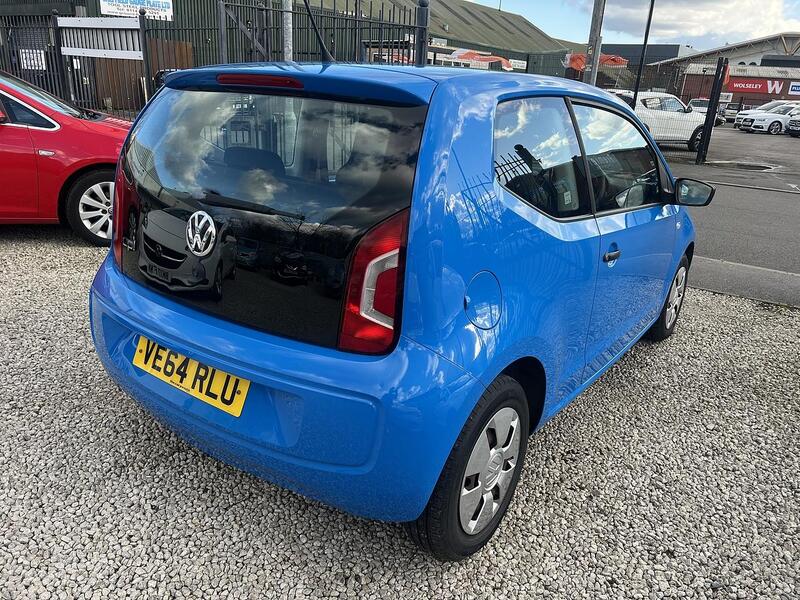 Volkswagen Up! view 6