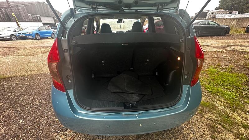 2014 Nissan Note — photo 9