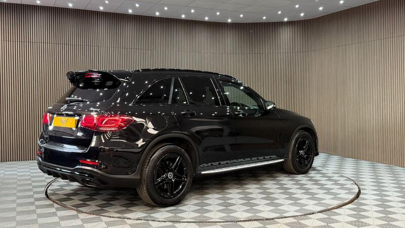 Mercedes-Benz Mercedes-Benz GLC view 4