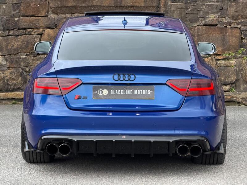 Audi Audi S5 view 6