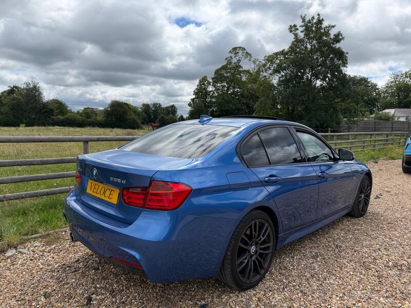 BMW 3 Series view 5