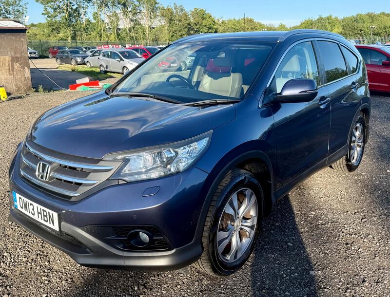 Honda CR-V view 3
