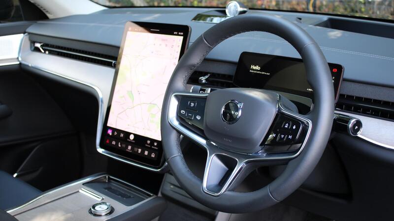 Volvo Ex90 view 4