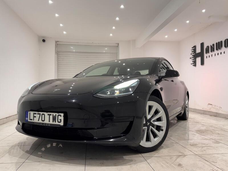 Tesla Model 3 view 3