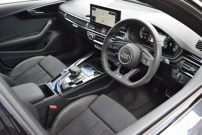 Audi A4 view 3