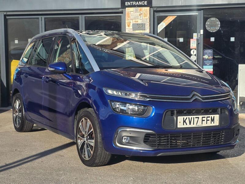 Citroen Grand C4 Picasso view 3