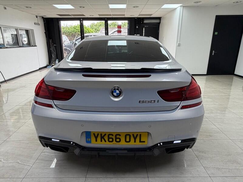 BMW 6 Series view 4