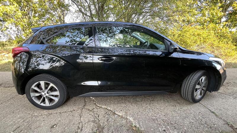 2017 Hyundai i20 — photo 16