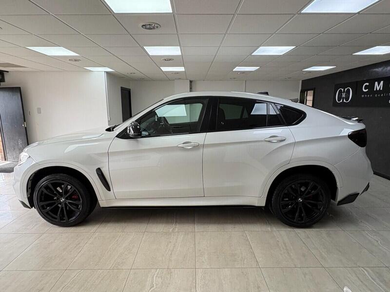 BMW X6 view 6
