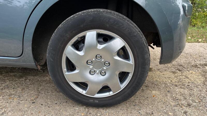 2012 Nissan Micra — photo 41