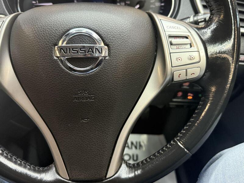 Nissan X-Trail view 34