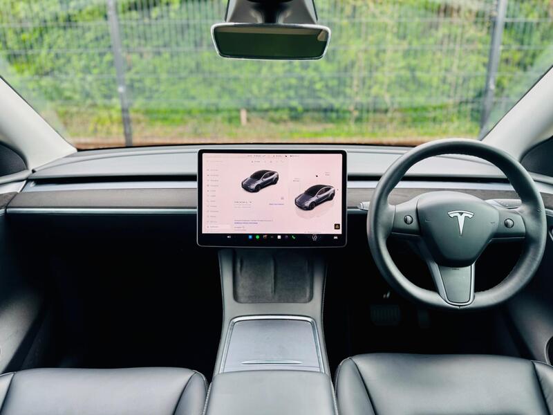 Tesla Model Y view 3