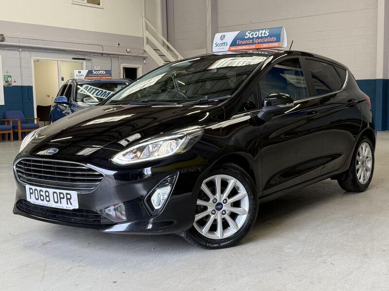 Ford Fiesta view 3