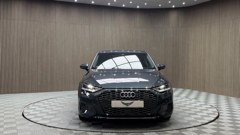 Audi A3 view 4