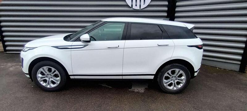 Land Rover Range Rover Evoque view 6