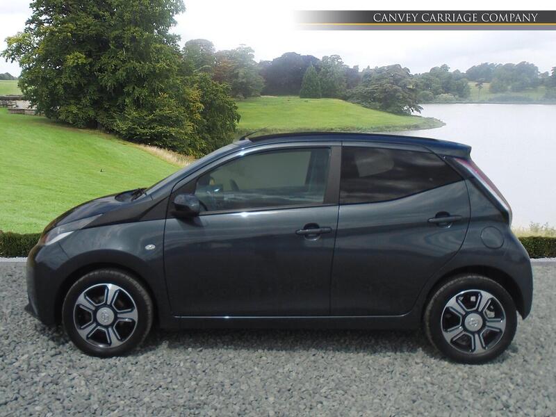 Toyota Aygo view 6