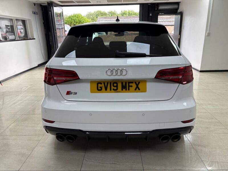 Audi Audi S3 view 4
