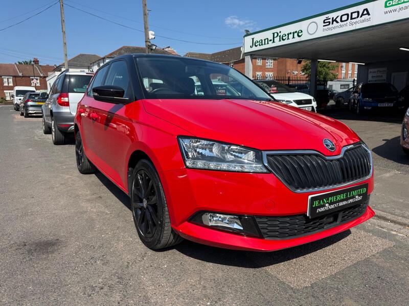 Skoda Fabia main image