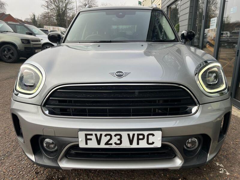Mini Countryman view 5