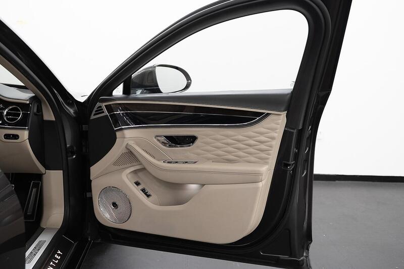Bentley Flying Spur view 6