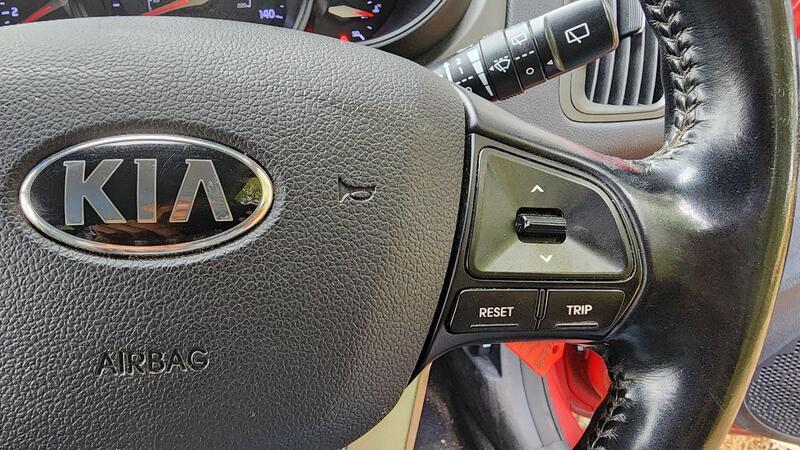 2013 Kia Rio — photo 33