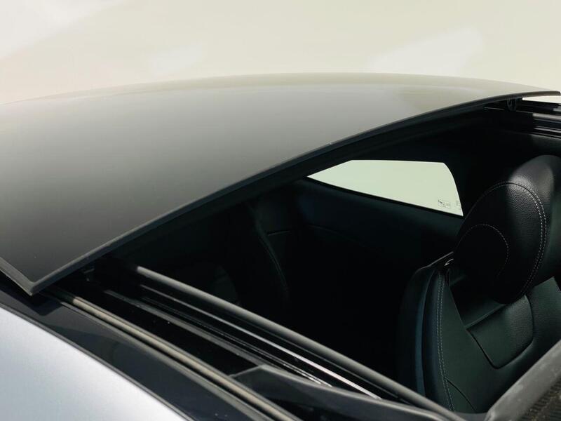 Mercedes-Benz C-Class view 3