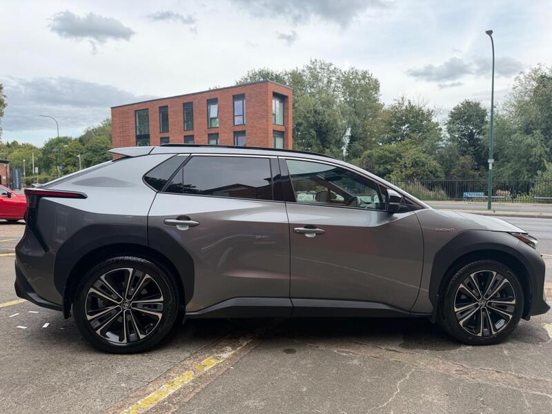 Toyota BZ4X view 7