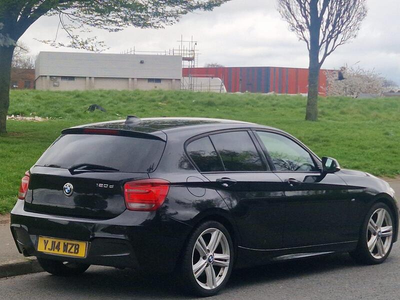 BMW 1 Series view 5