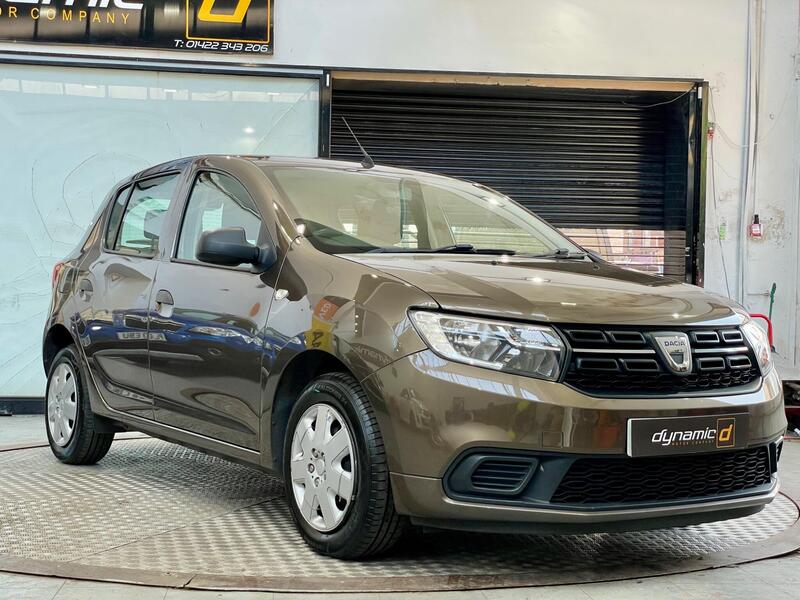 Dacia Sandero view 2