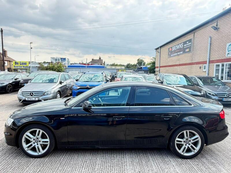 Audi A4 view 5