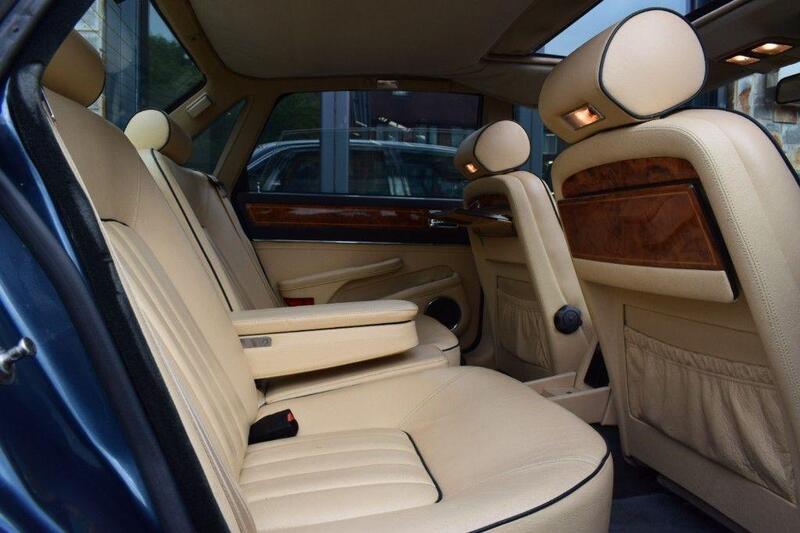 Daimler Sovereign view 5