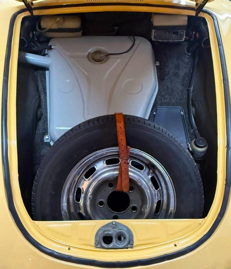 Porsche 356 view 5