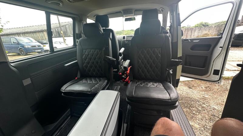 2015 Volkswagen Caravelle — photo 12
