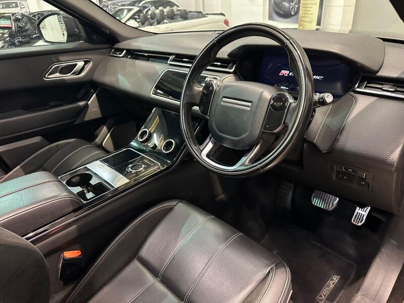 Land Rover Range Rover Velar view 5