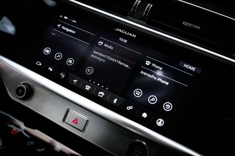 Jaguar I-Pace view 4