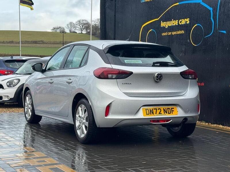 Vauxhall Corsa view 3