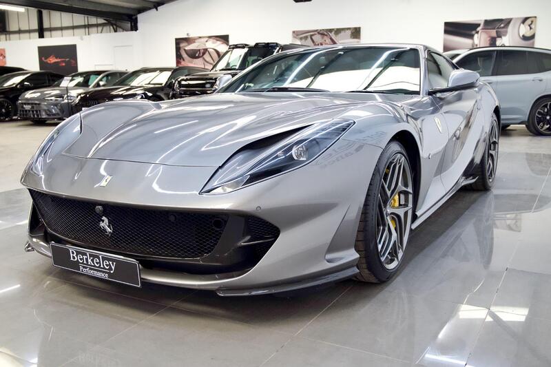 Ferrari 812 Superfast view 7