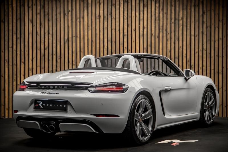 Porsche 718 Boxster view 4