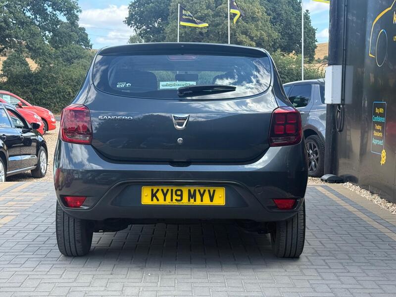 Dacia Sandero view 4