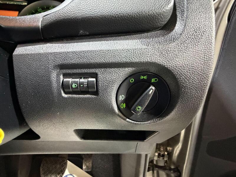 2009 Skoda Fabia — photo 17