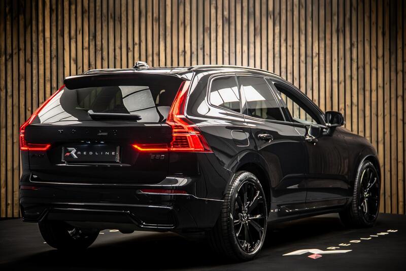 Volvo XC60 view 4