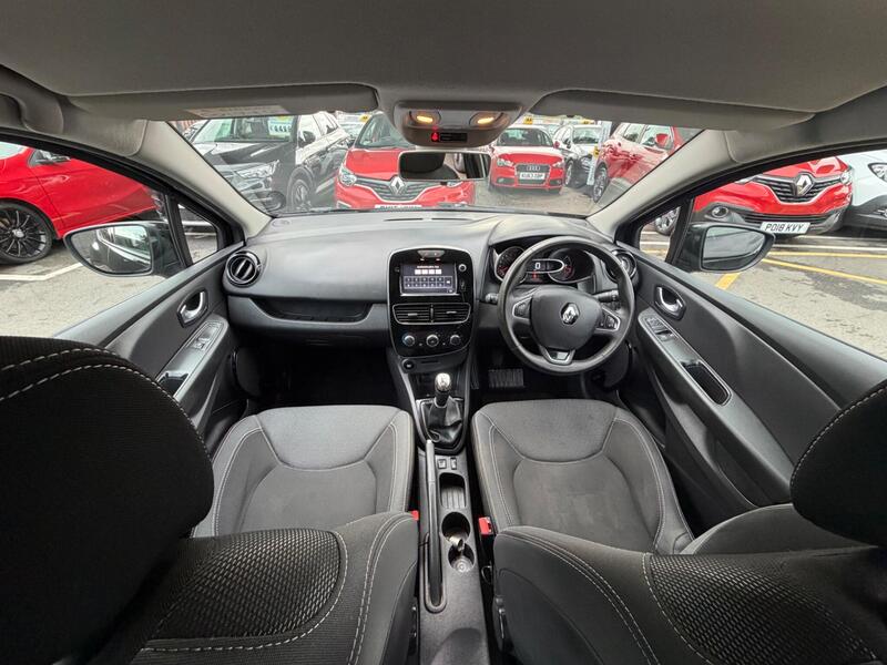 Renault Clio view 4